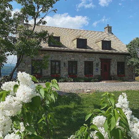 Domaine Steinbach Cidrerie B&B Distillerie St-Pierre-de-l'Île-d'Orléans Bagian luar foto